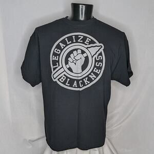 Gildan Men's Graphic 2XL Black Heavy Cotton Casual T-Shirt